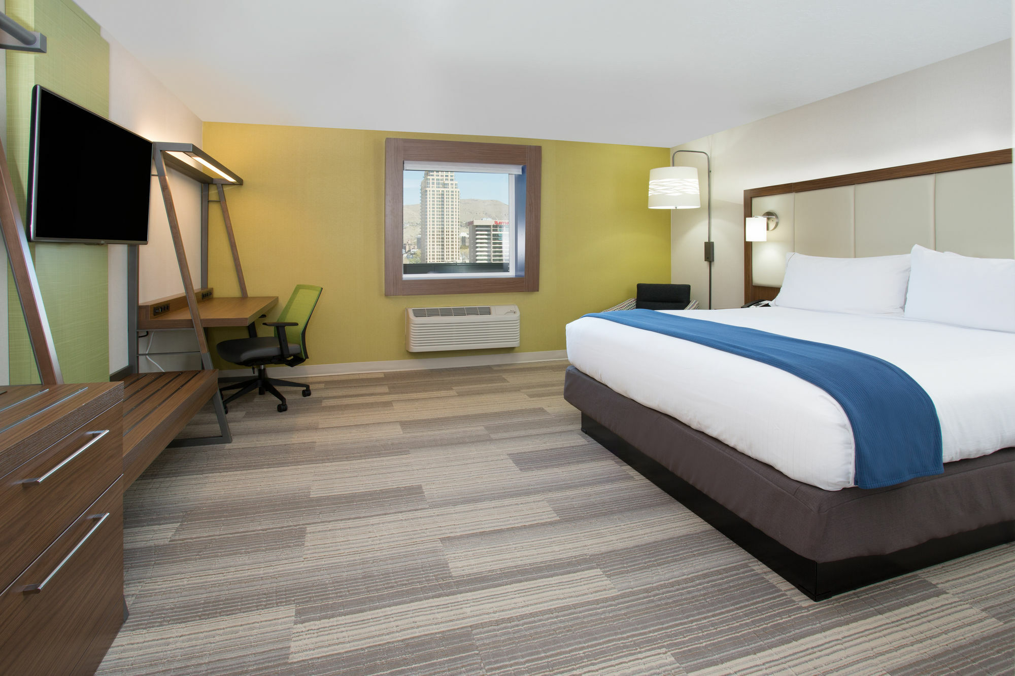Holiday Inn Express & Suites - Houston East - Beltway 8 By Ihg Cloverleaf Exterior foto